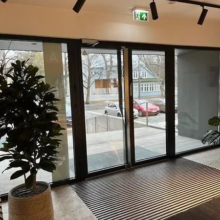 Appartamento Flat In Paernu, Esplanaadi Street & Kitchen Pärnu