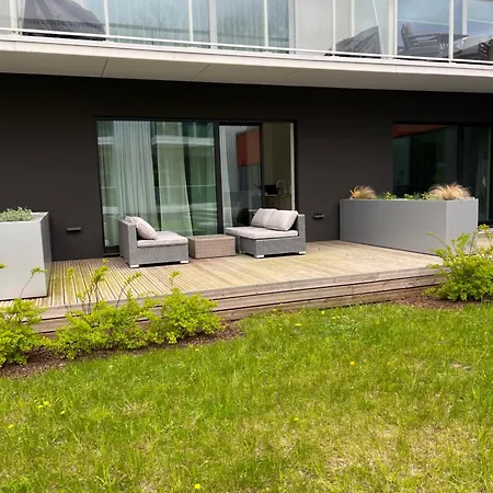 Flat In Paernu, Esplanaadi Street & Kitchen بارنو