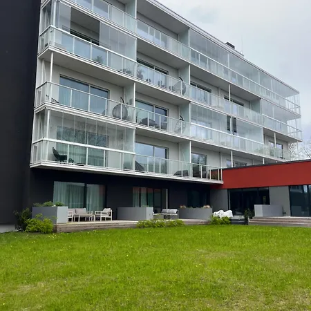 Appartamento Flat In Paernu, Esplanaadi Street & Kitchen *