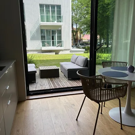 Flat In Paernu, Esplanaadi Street & Kitchen بارنو
