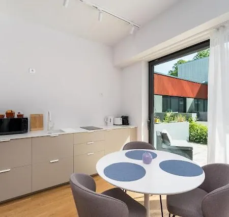 Flat In Pärnu, Esplanaadi Street Studio&kitchen Pärnu