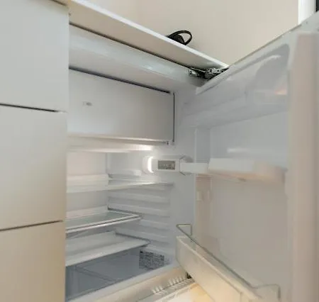 Flat In Pärnu, Esplanaadi Street Studio&kitchen *