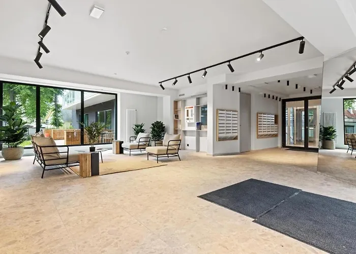 Flat In Paernu, Esplanaadi Street & Kitchen * Pärnu